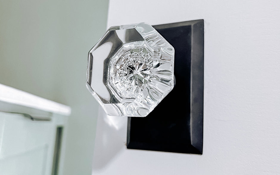 Waldorf Crystal Knobs for a Traditional Touch