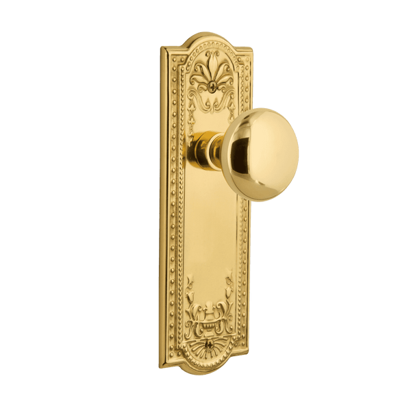 Meadows Long Plate with New York Knob in Polished Brass